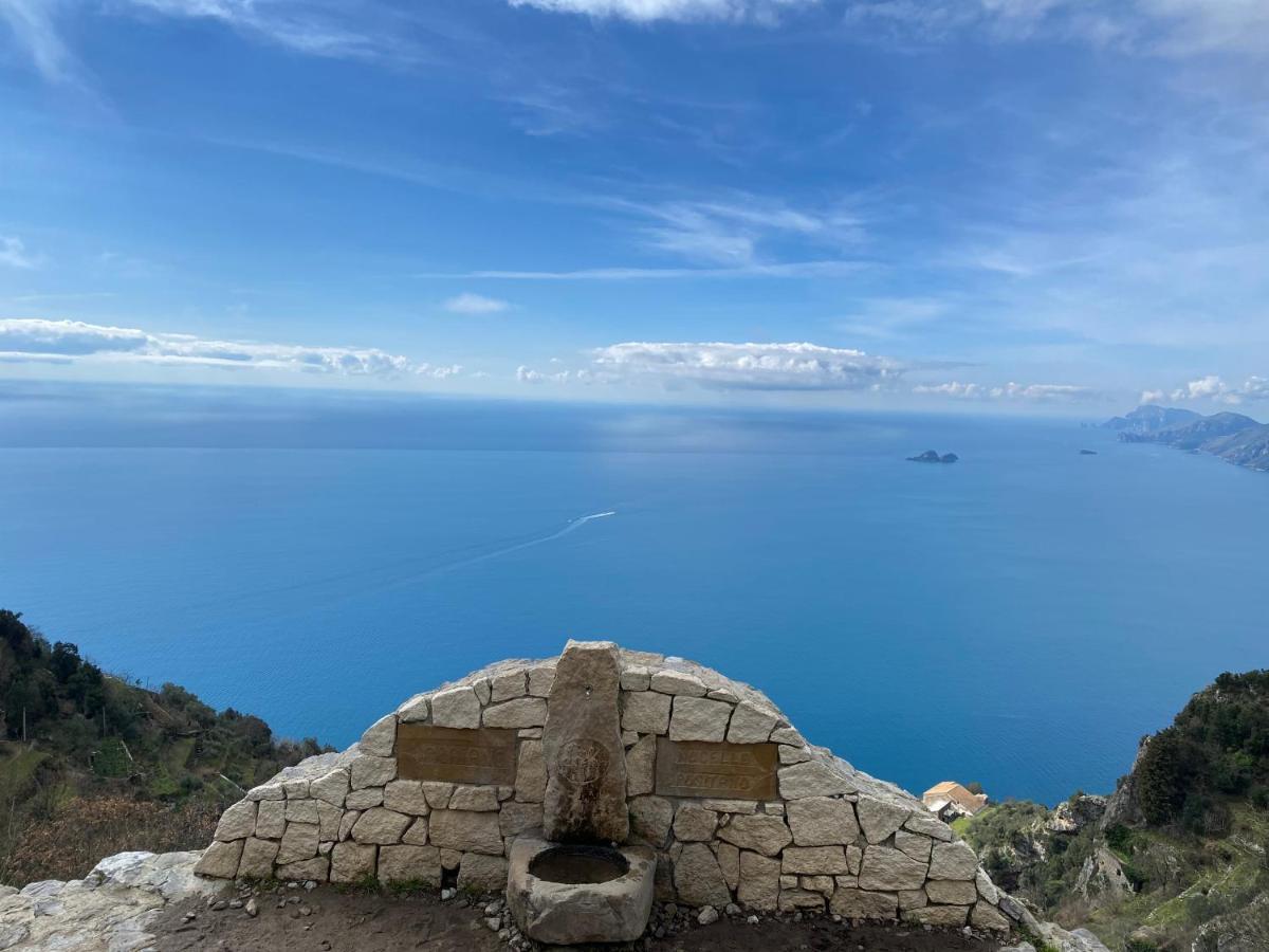 Ferienwohnung Il Profumo Dei Fiori Praiano Exterior foto