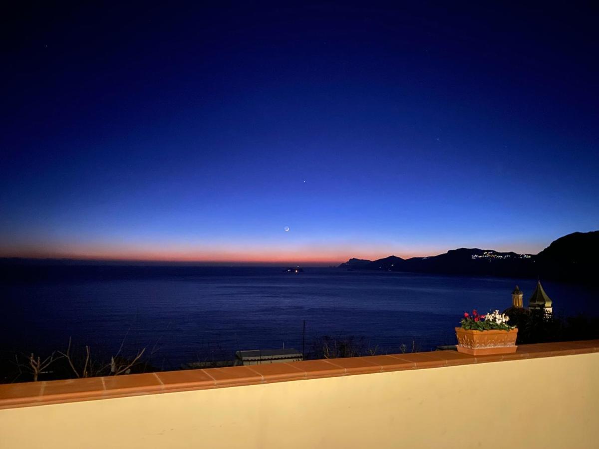 Ferienwohnung Il Profumo Dei Fiori Praiano Exterior foto