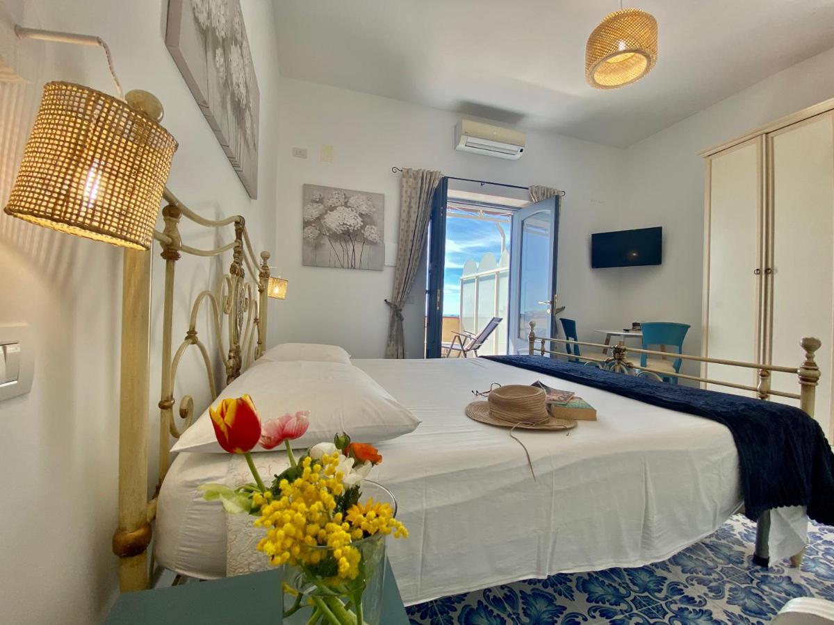 Ferienwohnung Il Profumo Dei Fiori Praiano Exterior foto
