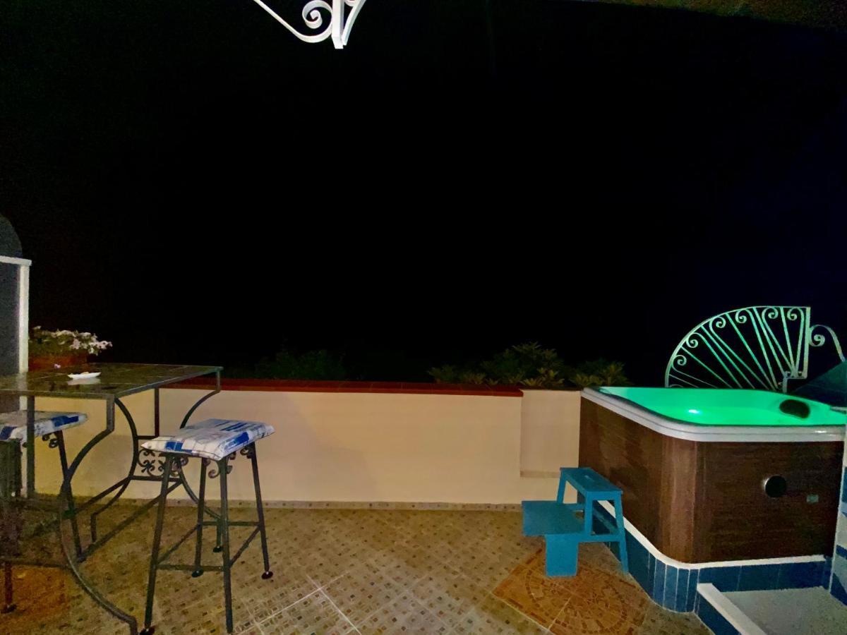 Ferienwohnung Il Profumo Dei Fiori Praiano Exterior foto