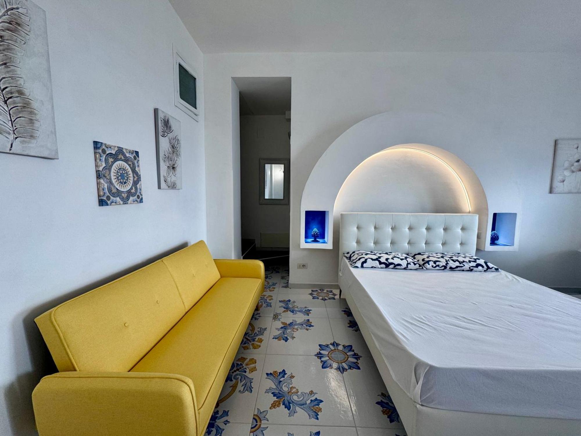 Ferienwohnung Il Profumo Dei Fiori Praiano Exterior foto