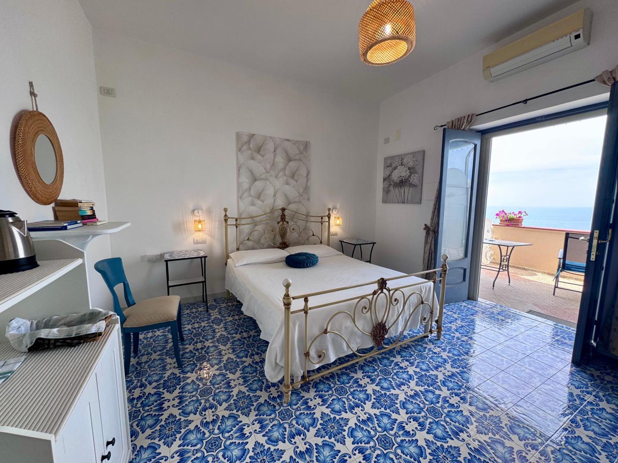 Ferienwohnung Il Profumo Dei Fiori Praiano Exterior foto